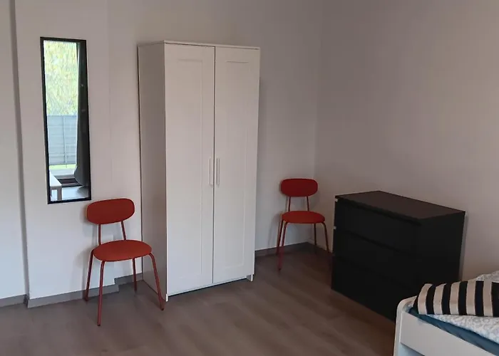 Apartamento Crew Quartier Ideal Für Monteure 3 Schlafzimmer Mit Küche Und Bad In Leuna